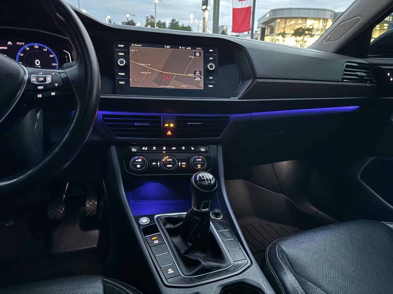 2019 Volkswagen Jetta 1.4 TSI Execline MANUAL | RARE | LOADED | ACCIDENT FREE Photo