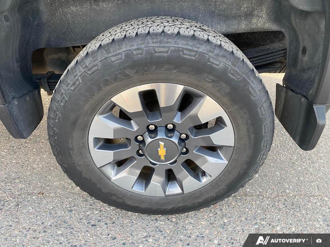 2024 Chevrolet Silverado 2500 HD Custom 6.6L V8 | VALUE PKG | SPRAY IN LINER Photo