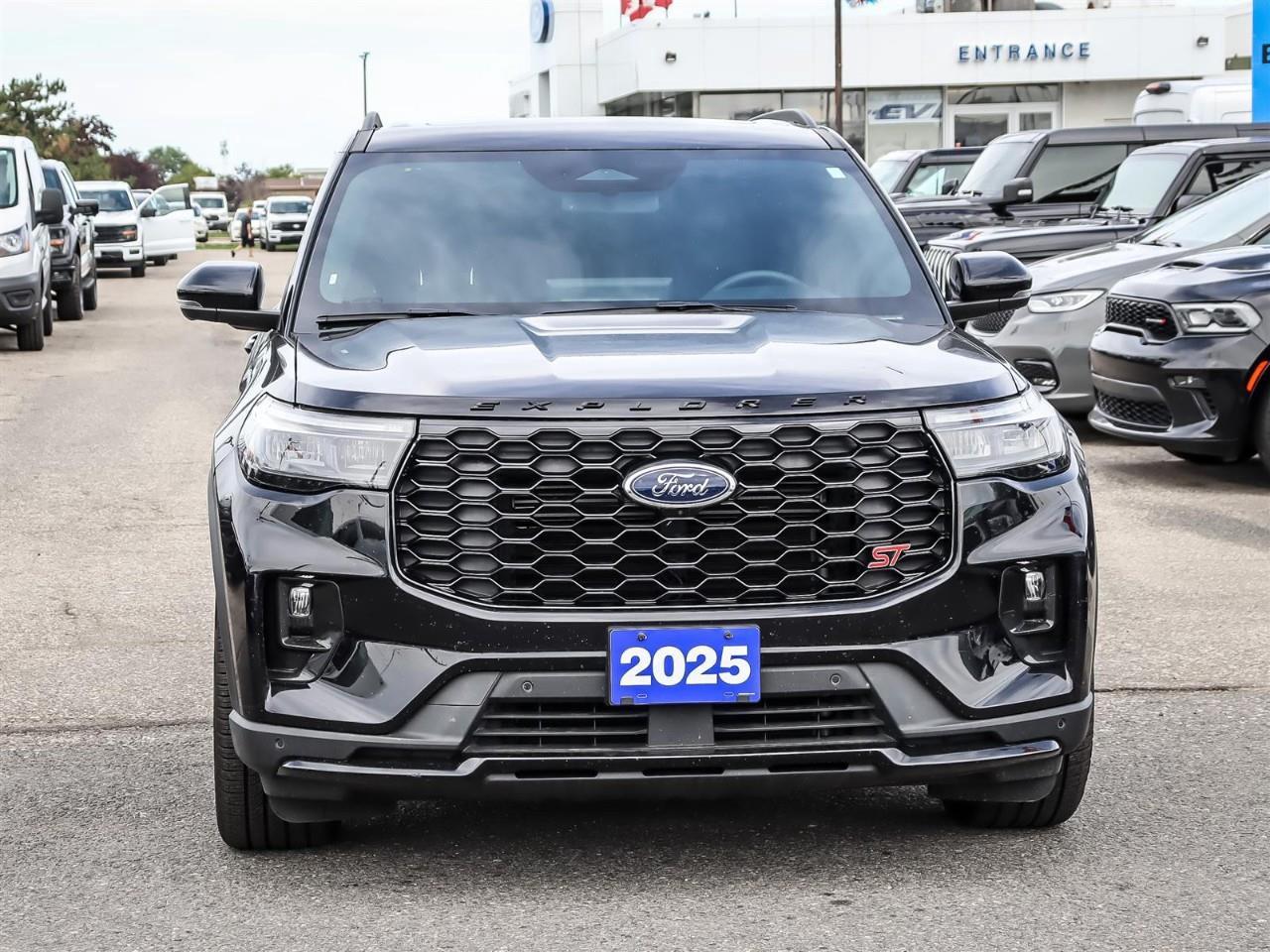 2025 Ford Explorer ST | Power | Street Pkg. | Tech. Pkg. | 7 Pass. Seating | Apple Car Play | Photo