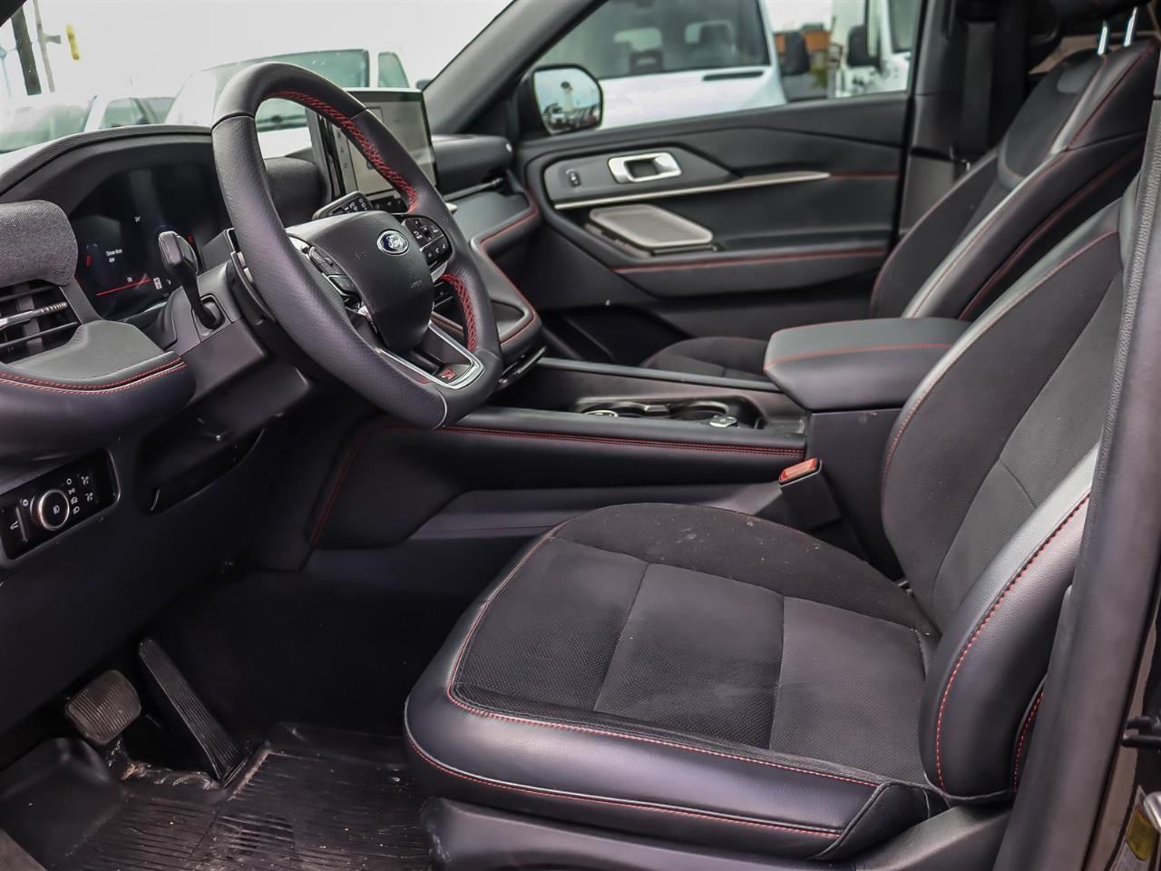 2025 Ford Explorer ST | Power | Street Pkg. | Tech. Pkg. | 7 Pass. Seating | Apple Car Play | Photo