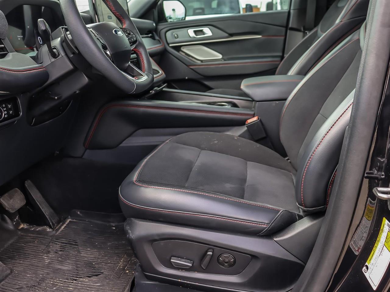 2025 Ford Explorer ST | Power | Street Pkg. | Tech. Pkg. | 7 Pass. Seating | Apple Car Play | Photo