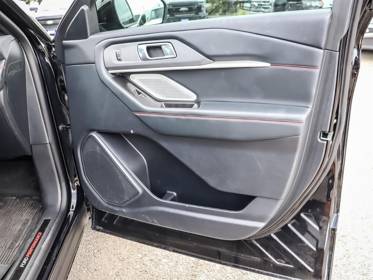 2025 Ford Explorer ST | Power | Street Pkg. | Tech. Pkg. | 7 Pass. Seating | Apple Car Play | Photo