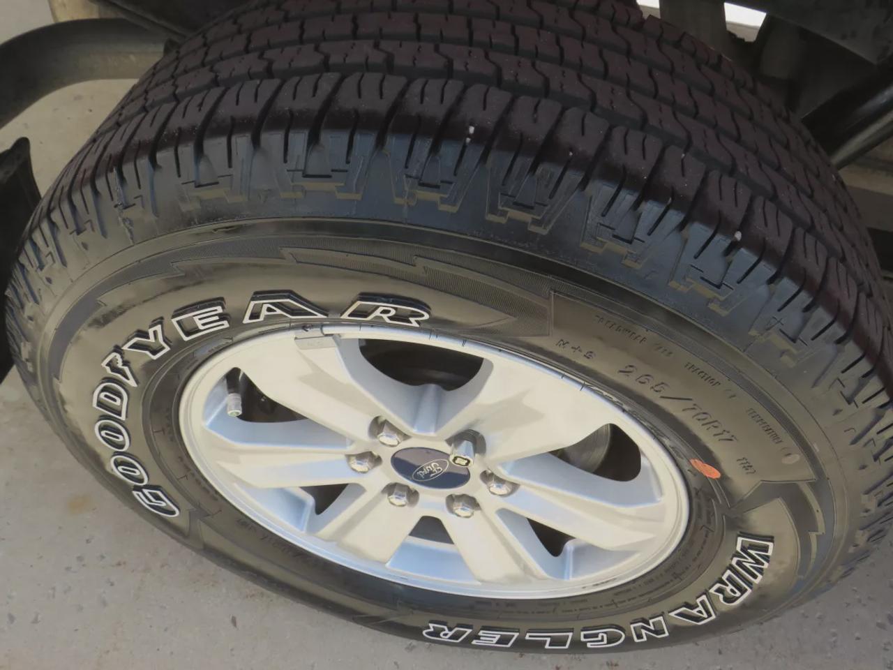 2019 Ford F-150 XL | 4WD | Automatic | Regular Cab | XL Sport Appearance Package |  Alloy Wheels | Cruise Control | Back-Up Camera | Rear Park Assist | Pre-Collision Assist | Automatic Emergency Braking | Fog Lights | Tailgate Step | Trailer Tow Package | Pro Trailer Bac Photo