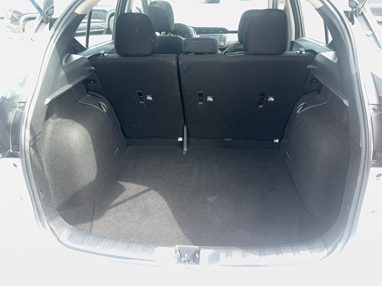 2025 Nissan Kicks Play SV