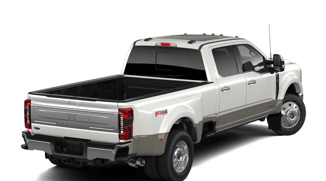 2026 Ford F-450 Super Duty DRW KING RANCH 8' Box 770A Photo2