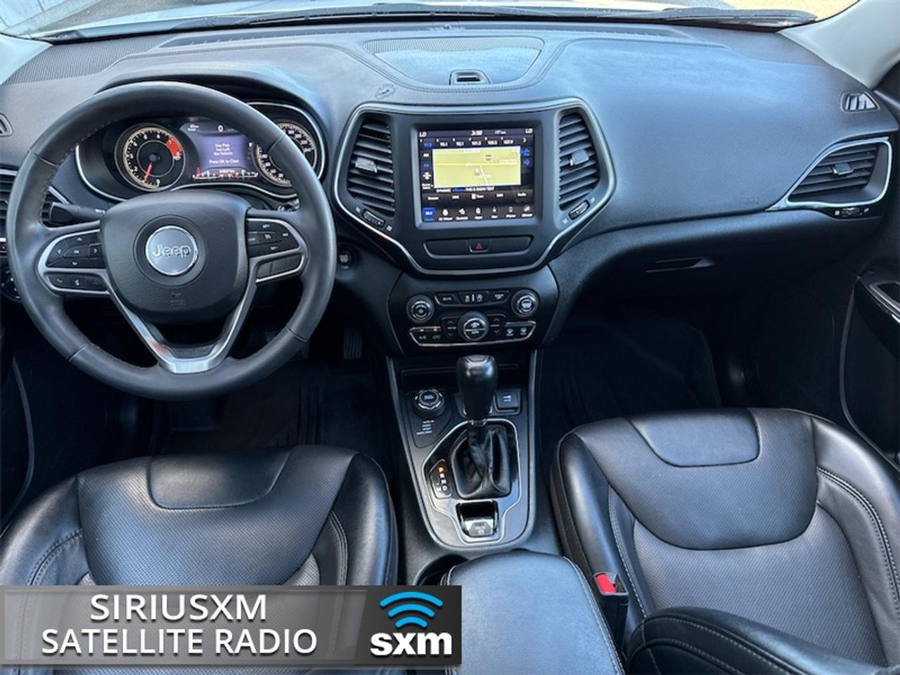 2022 Jeep Cherokee Altitude  Panoramic Sunroof - Low Mileage Photo