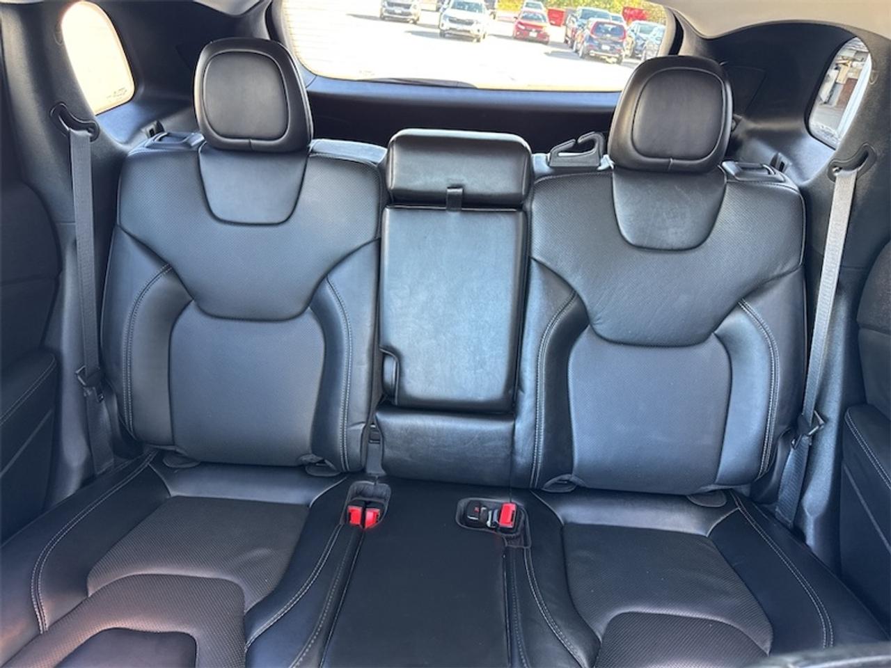 2022 Jeep Cherokee Altitude  Panoramic Sunroof - Low Mileage Photo