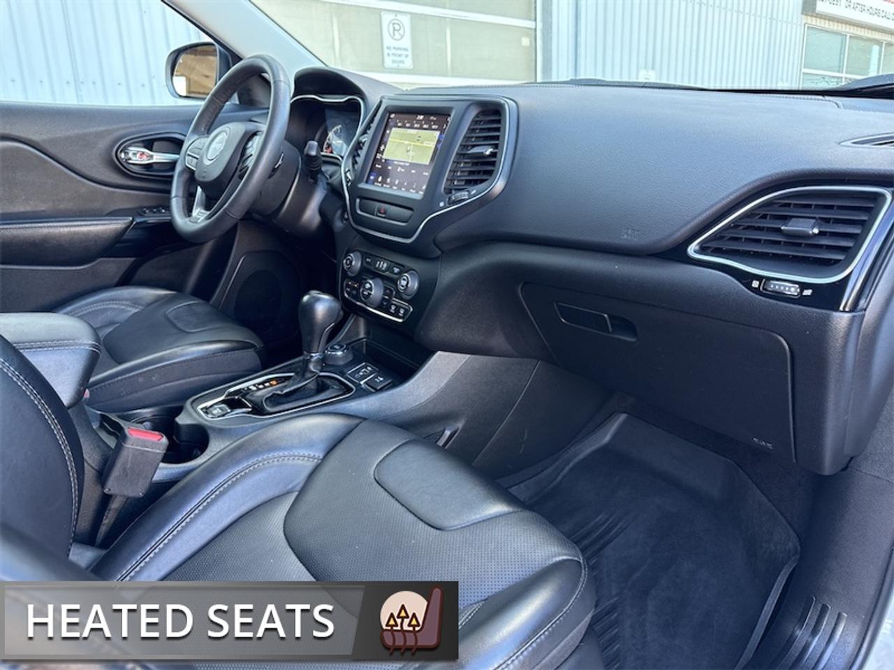 2022 Jeep Cherokee Altitude  Panoramic Sunroof - Low Mileage Photo