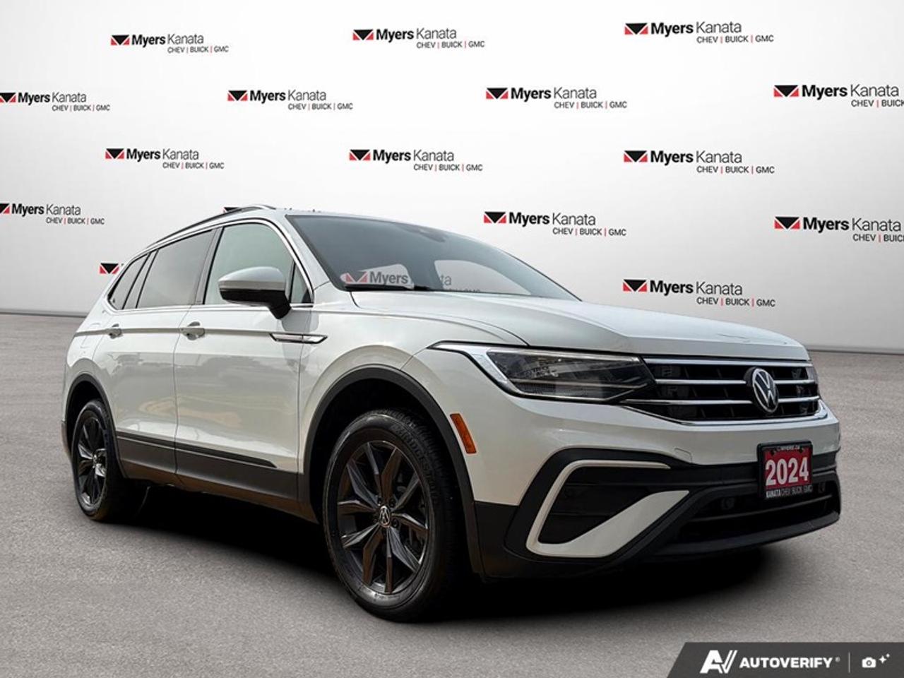 2024 Volkswagen Tiguan Comfortline  - Power Liftgate Photo