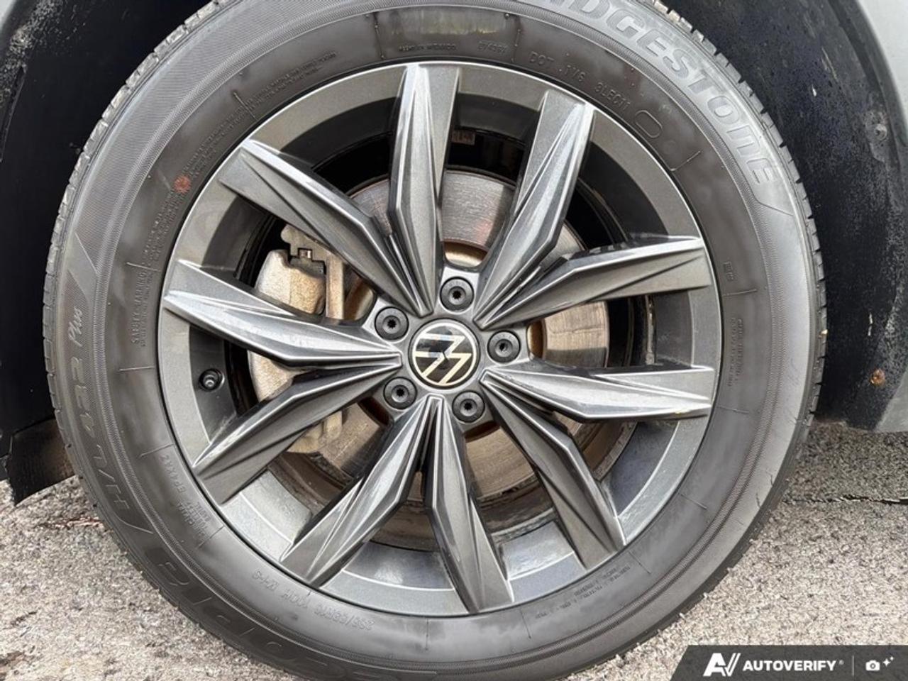 2024 Volkswagen Tiguan Comfortline  - Power Liftgate Photo