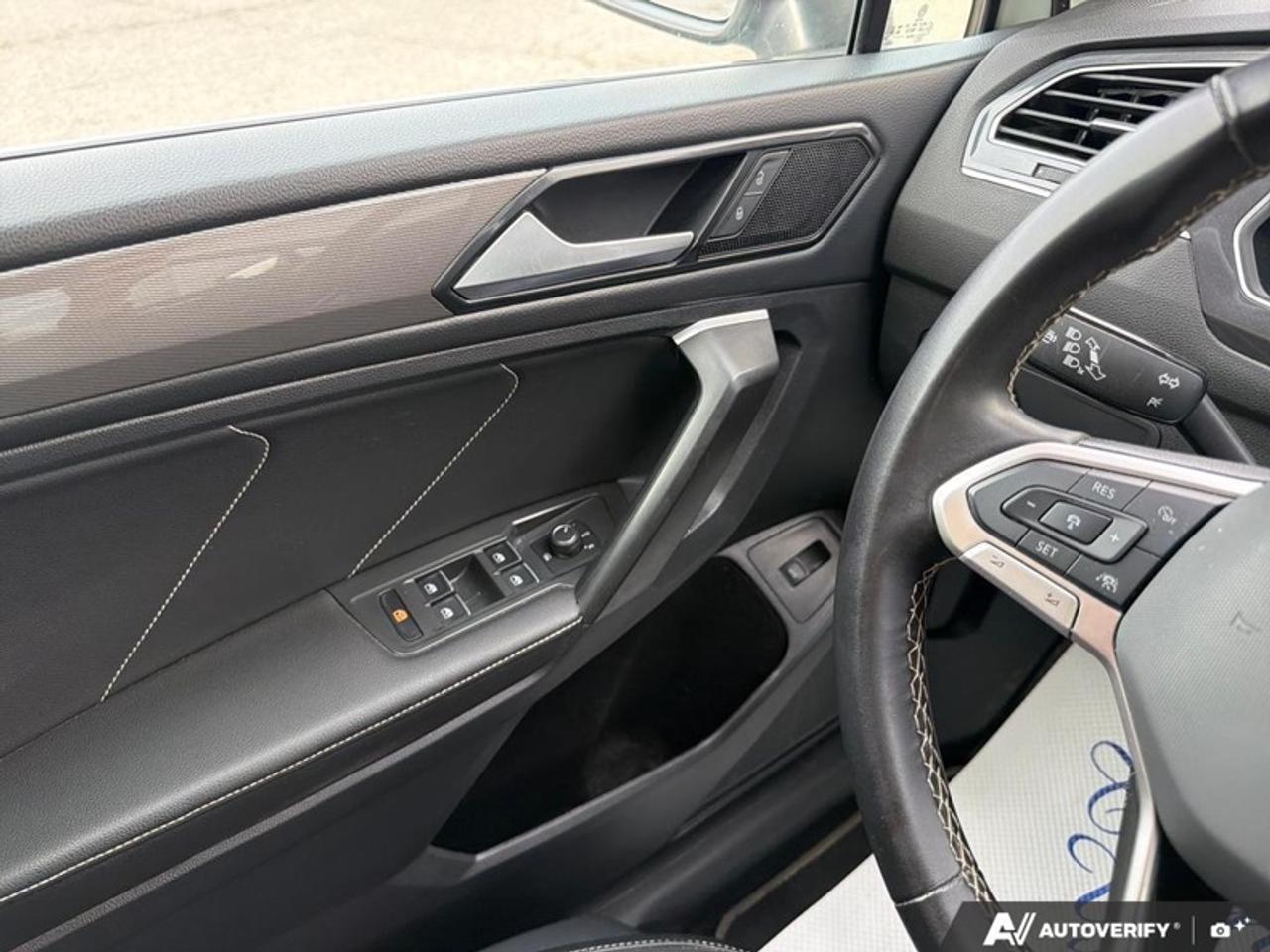 2024 Volkswagen Tiguan Comfortline  - Power Liftgate Photo