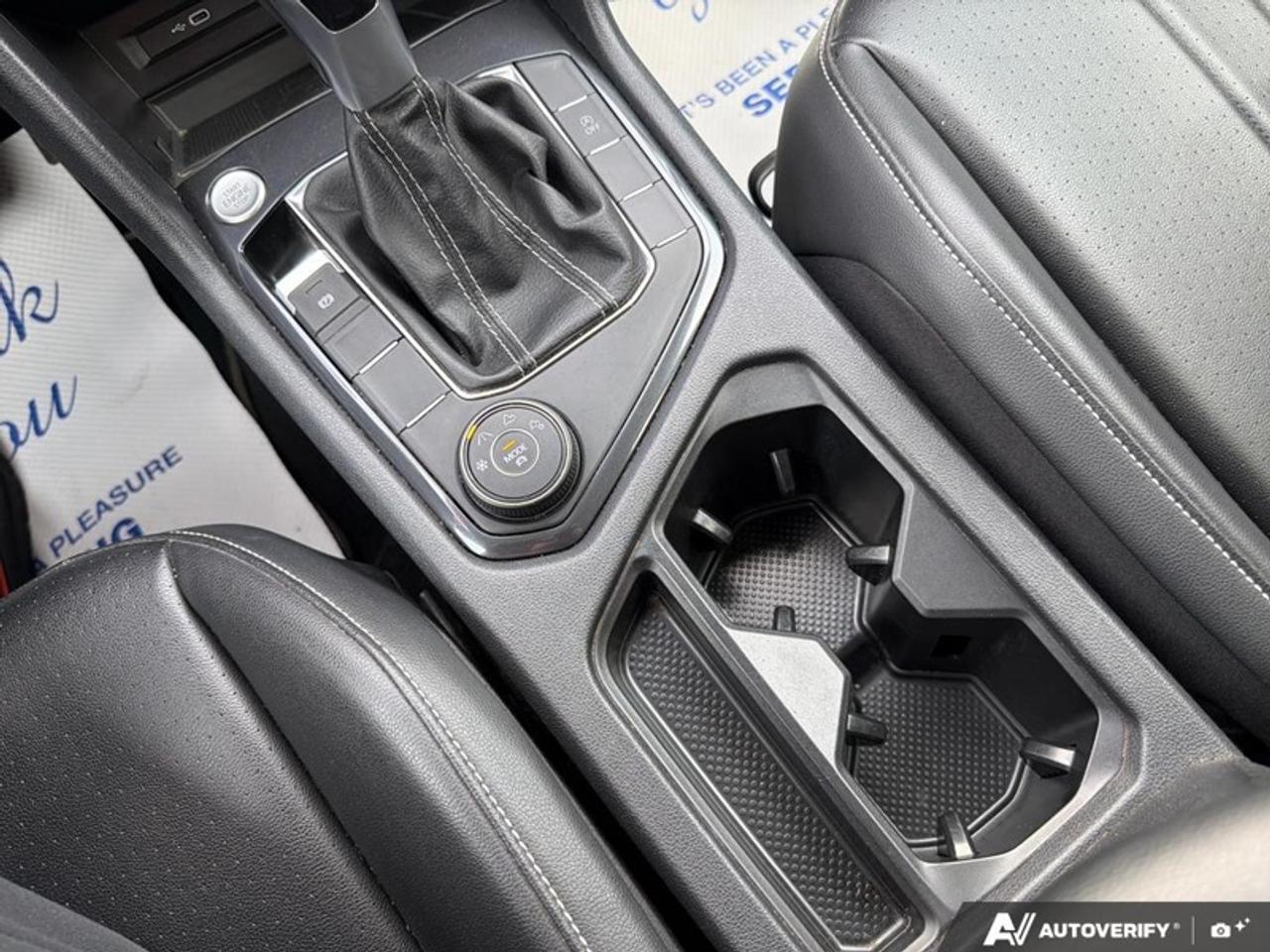 2024 Volkswagen Tiguan Comfortline  - Power Liftgate Photo