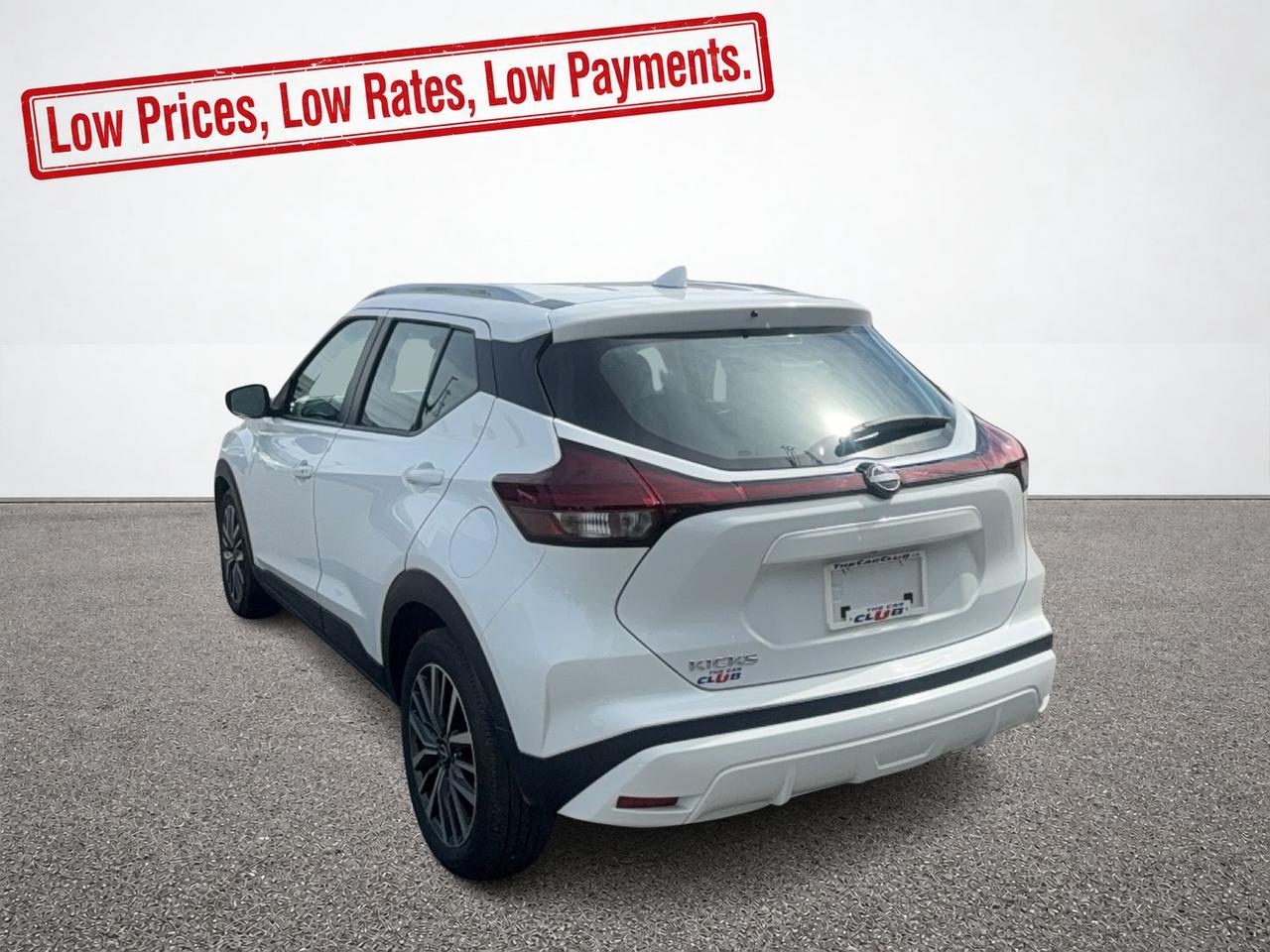 2025 Nissan Kicks Play SV