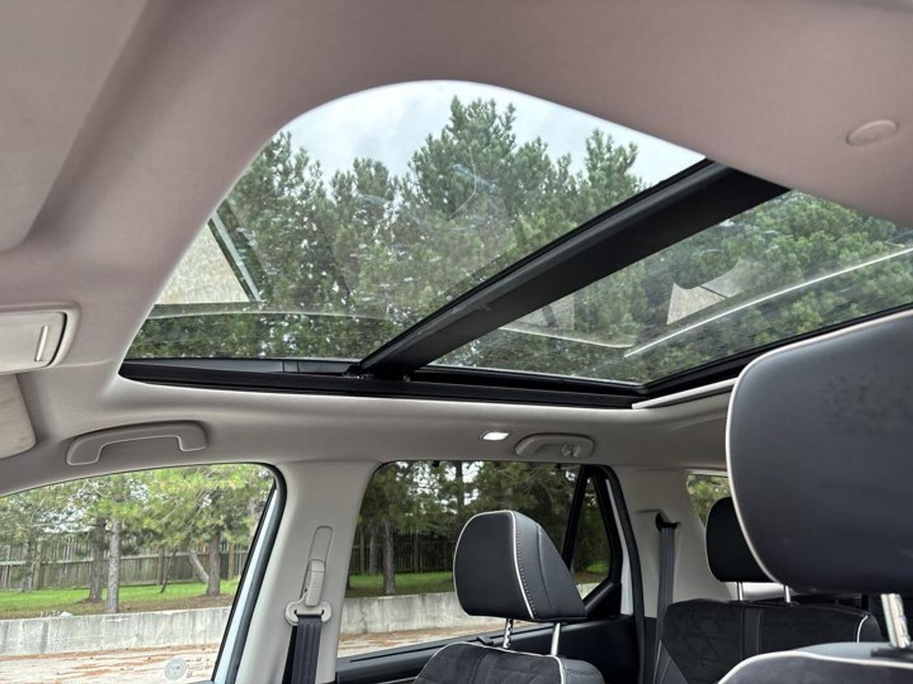 2026 Honda Pilot Touring AWD | One Owner | No Accidents | Vent. Front Seats Photo