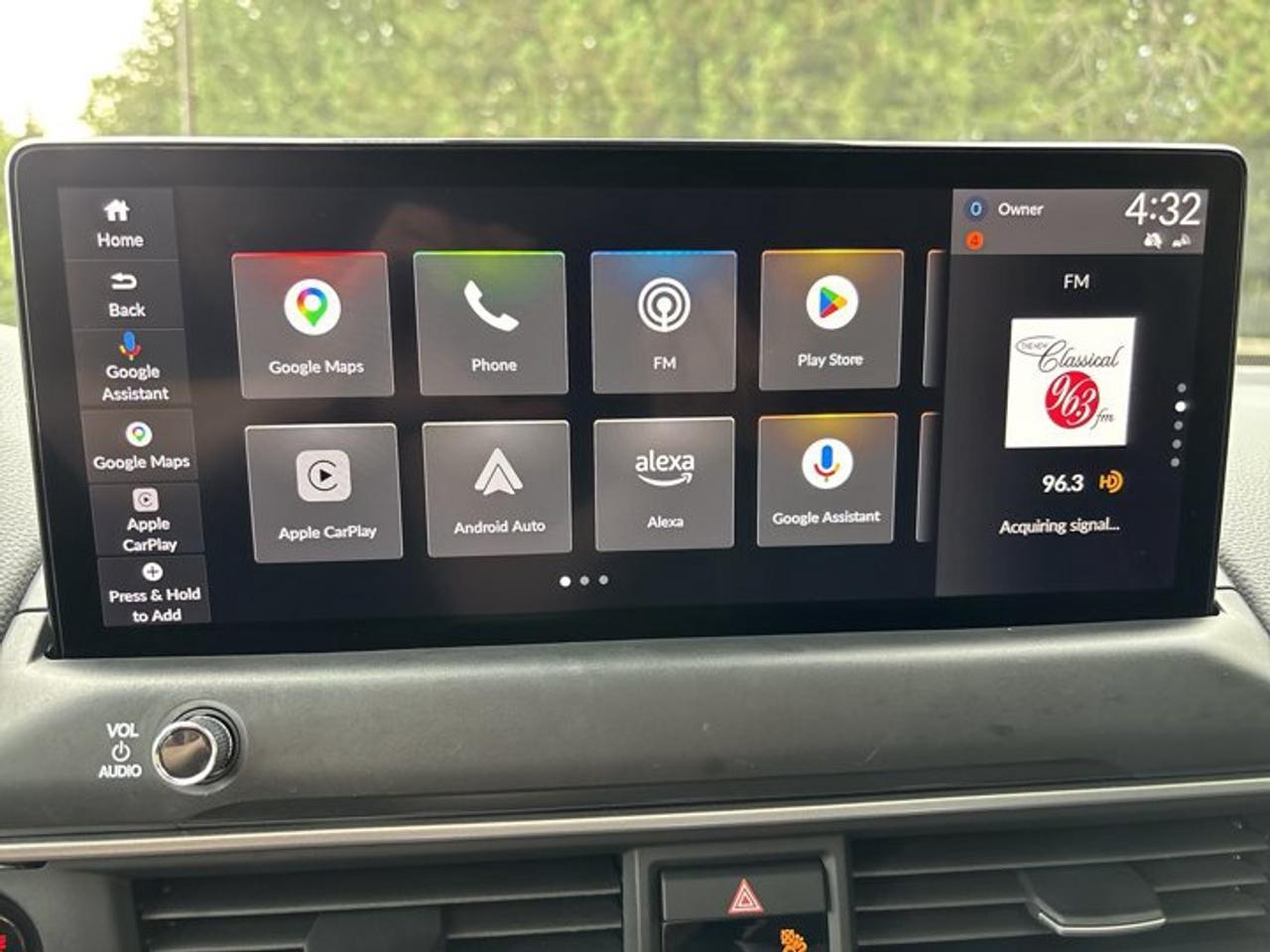 2026 Honda Pilot Touring AWD | One Owner | No Accidents | Vent. Front Seats Photo