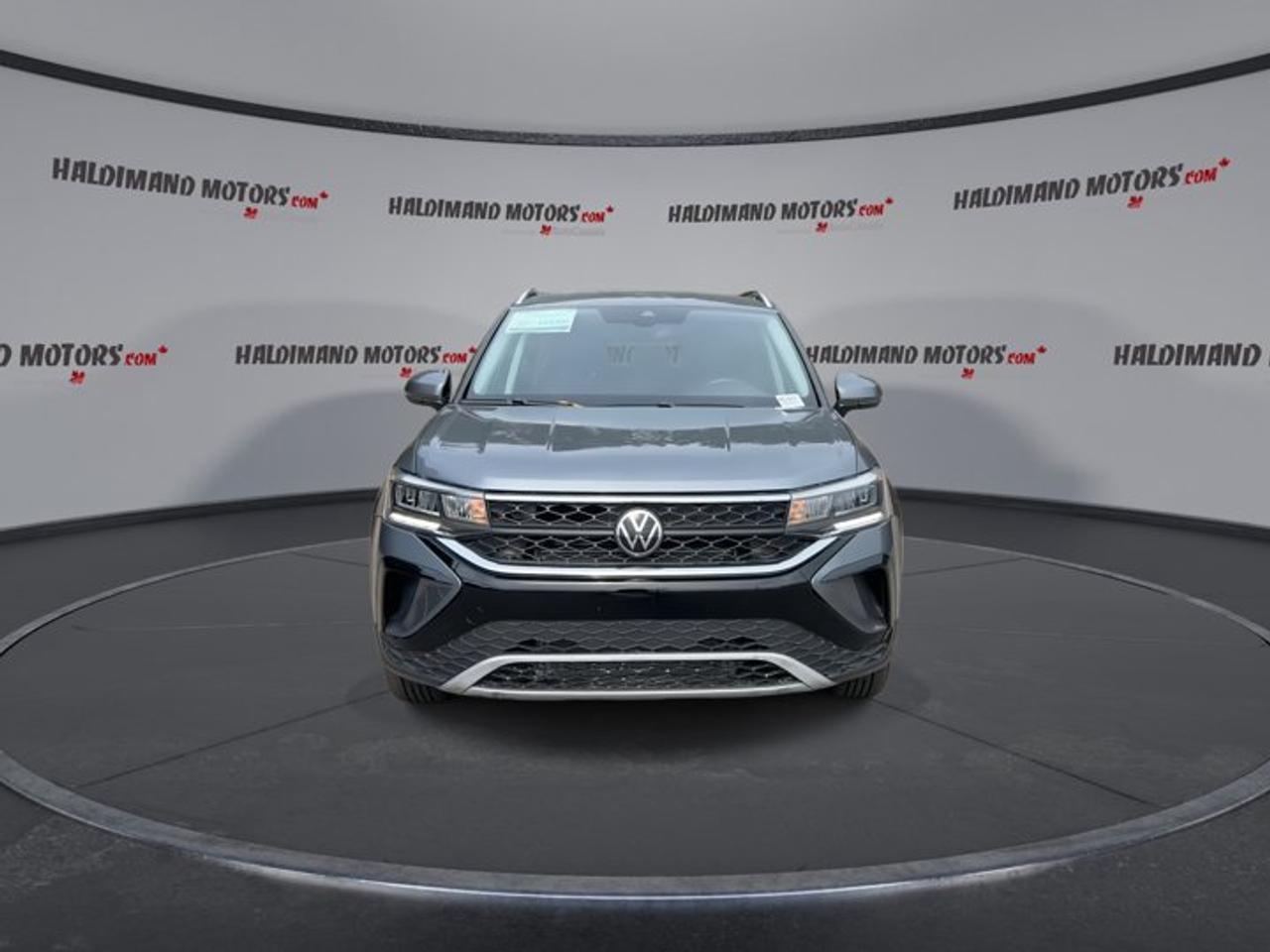 2024 Volkswagen Taos Comfortline FWD | No Accidents | Heated Steering Wheel Photo