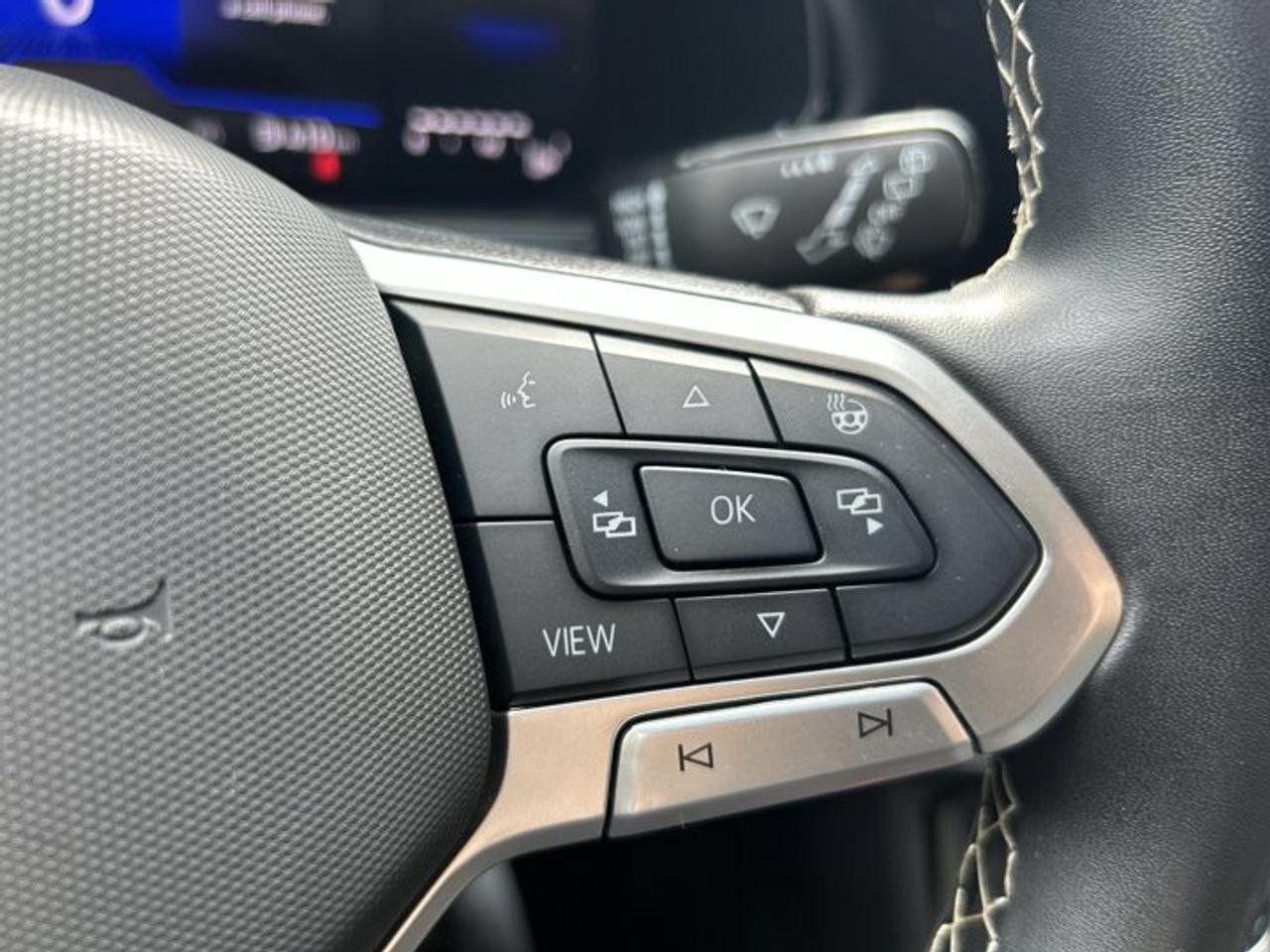 2024 Volkswagen Taos Comfortline FWD | No Accidents | Heated Steering Wheel Photo