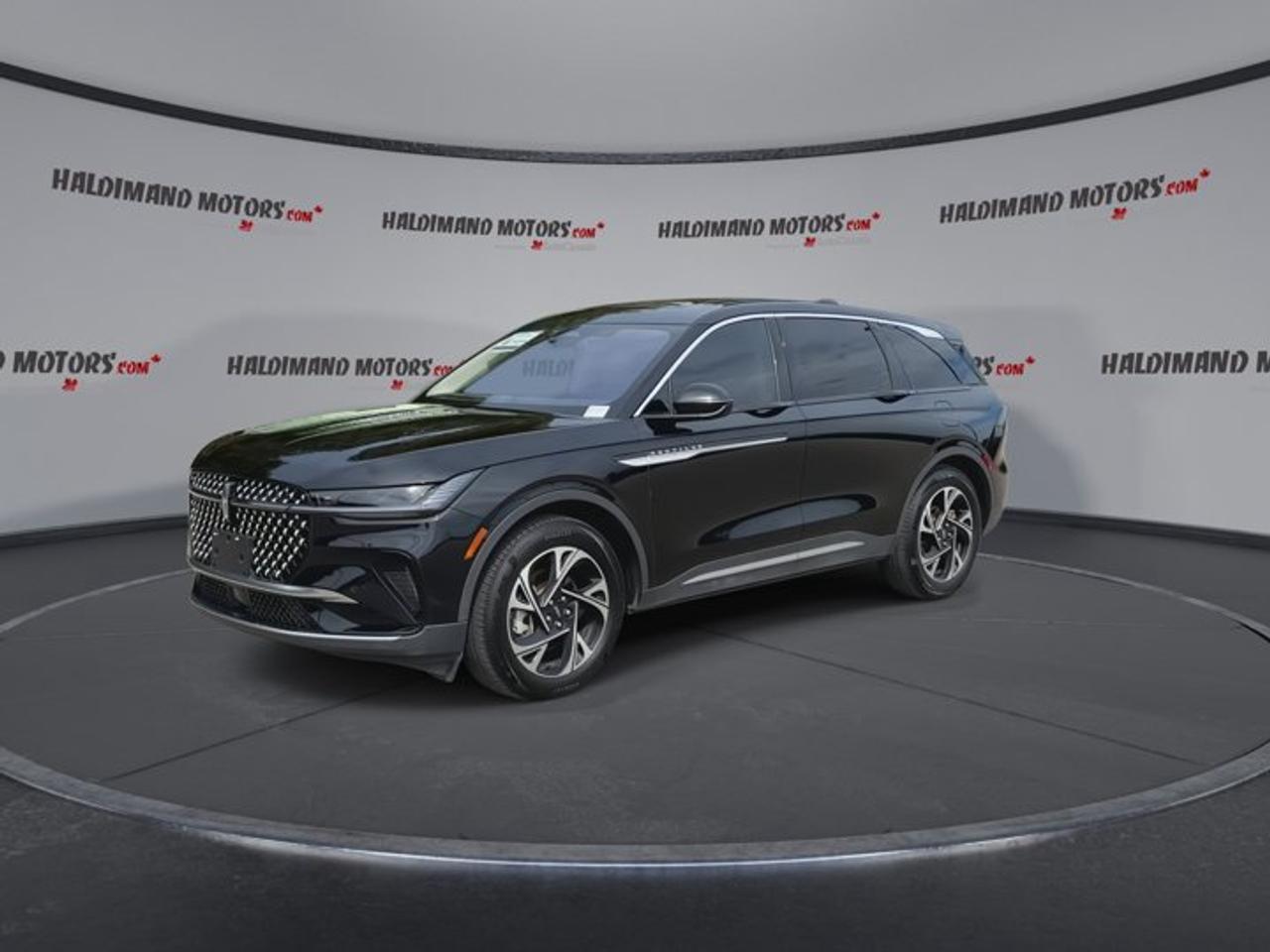 2025 Lincoln Nautilus Premiere AWD | One Owner | No Accidents | Leather Seats Photo