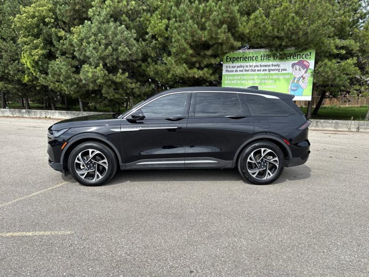 2025 Lincoln Nautilus Premiere AWD | One Owner | No Accidents | Leather Seats Photo