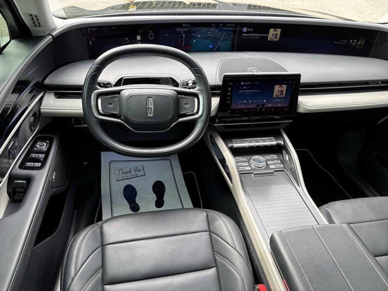 2025 Lincoln Nautilus Premiere AWD | One Owner | No Accidents | Leather Seats Photo