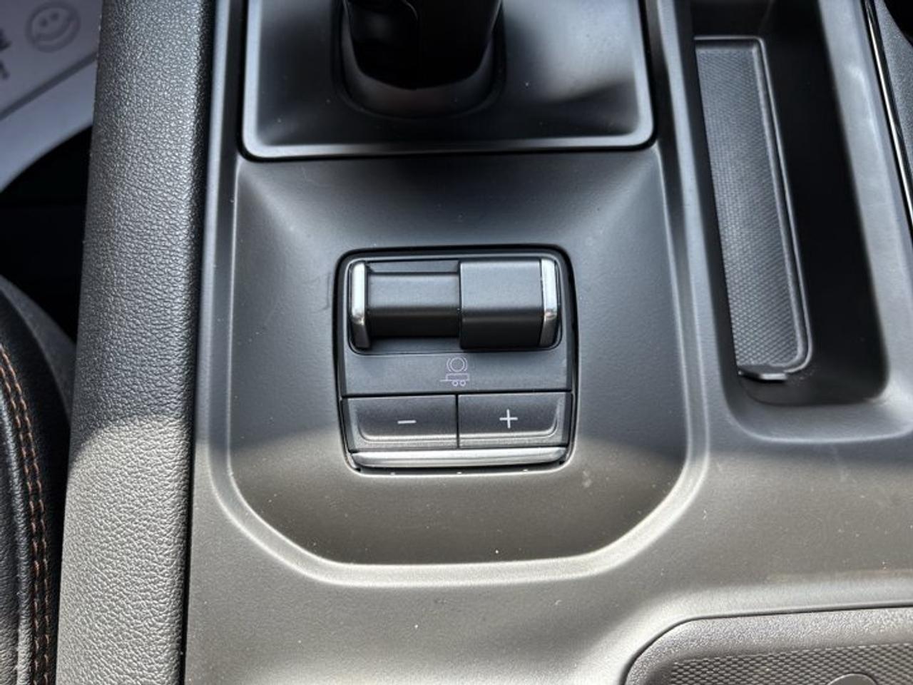 2025 GMC Sierra 1500 AT4 Crew Cab 6' Box 4WD | No Accidents | Vent. Front Seats Photo