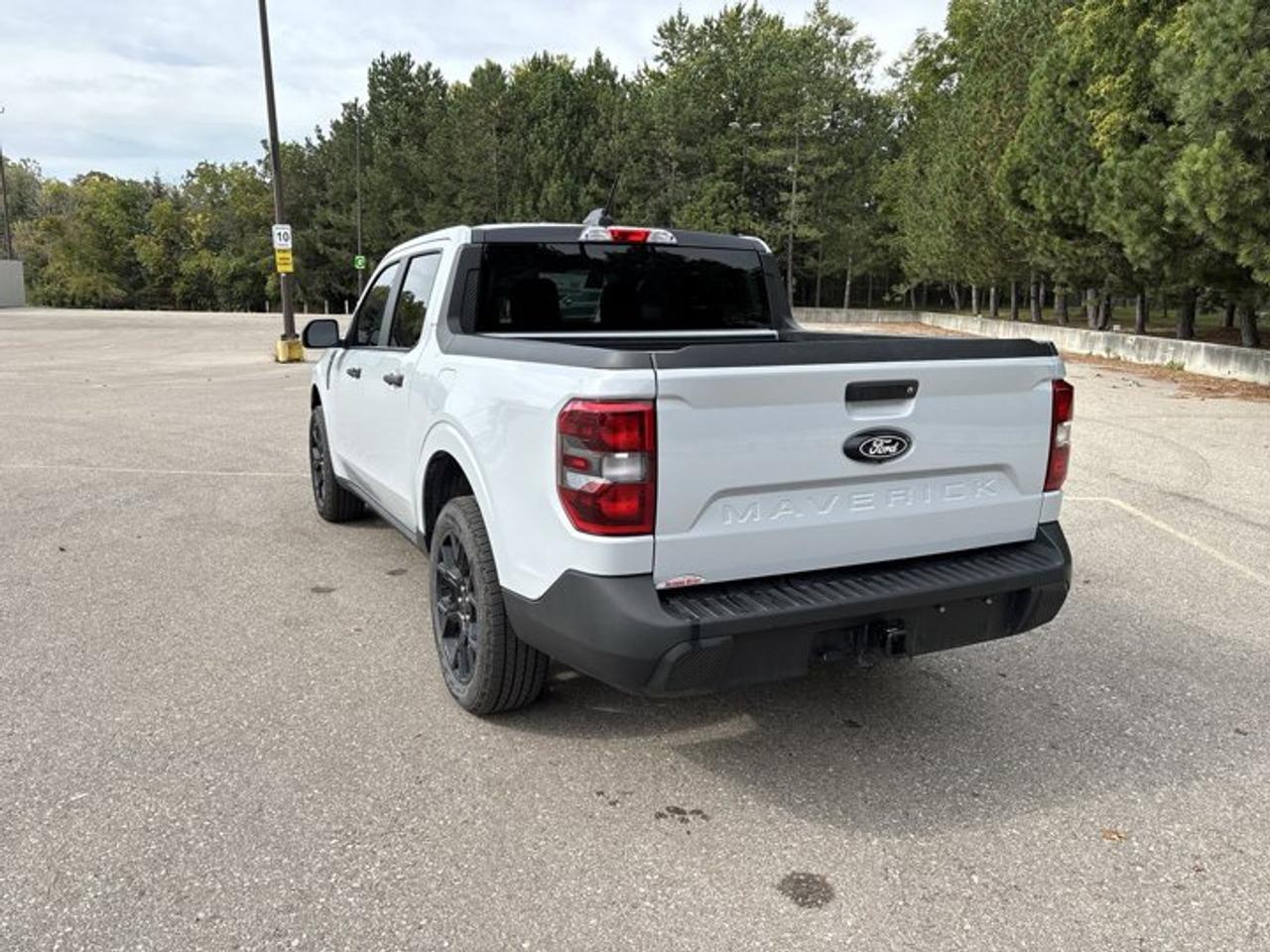2025 Ford Maverick XLT SuperCrew AWD | One Owner | No Accidents Photo