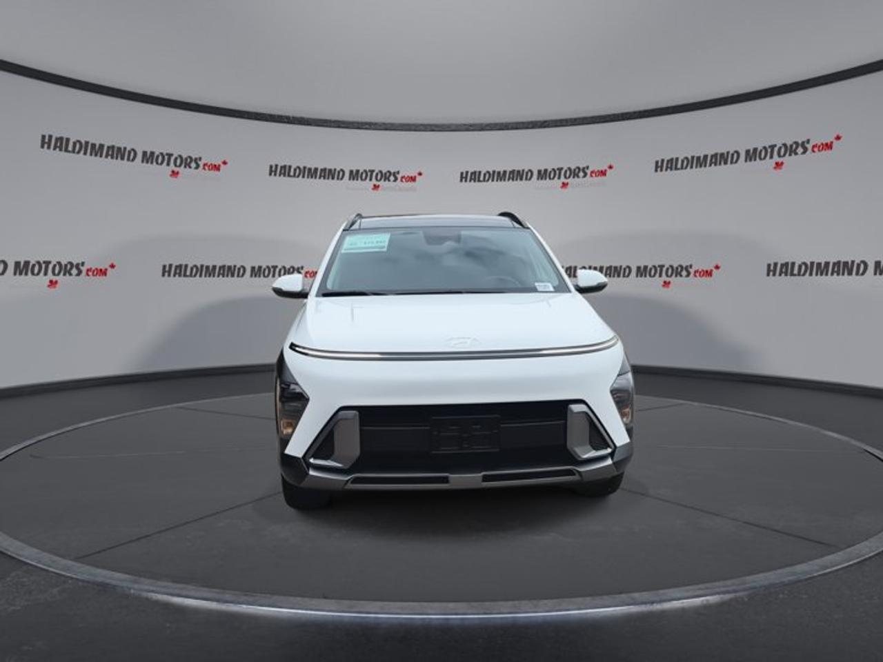 2025 Hyundai KONA Preferred AWD | No Accidents | Leather Seats Photo
