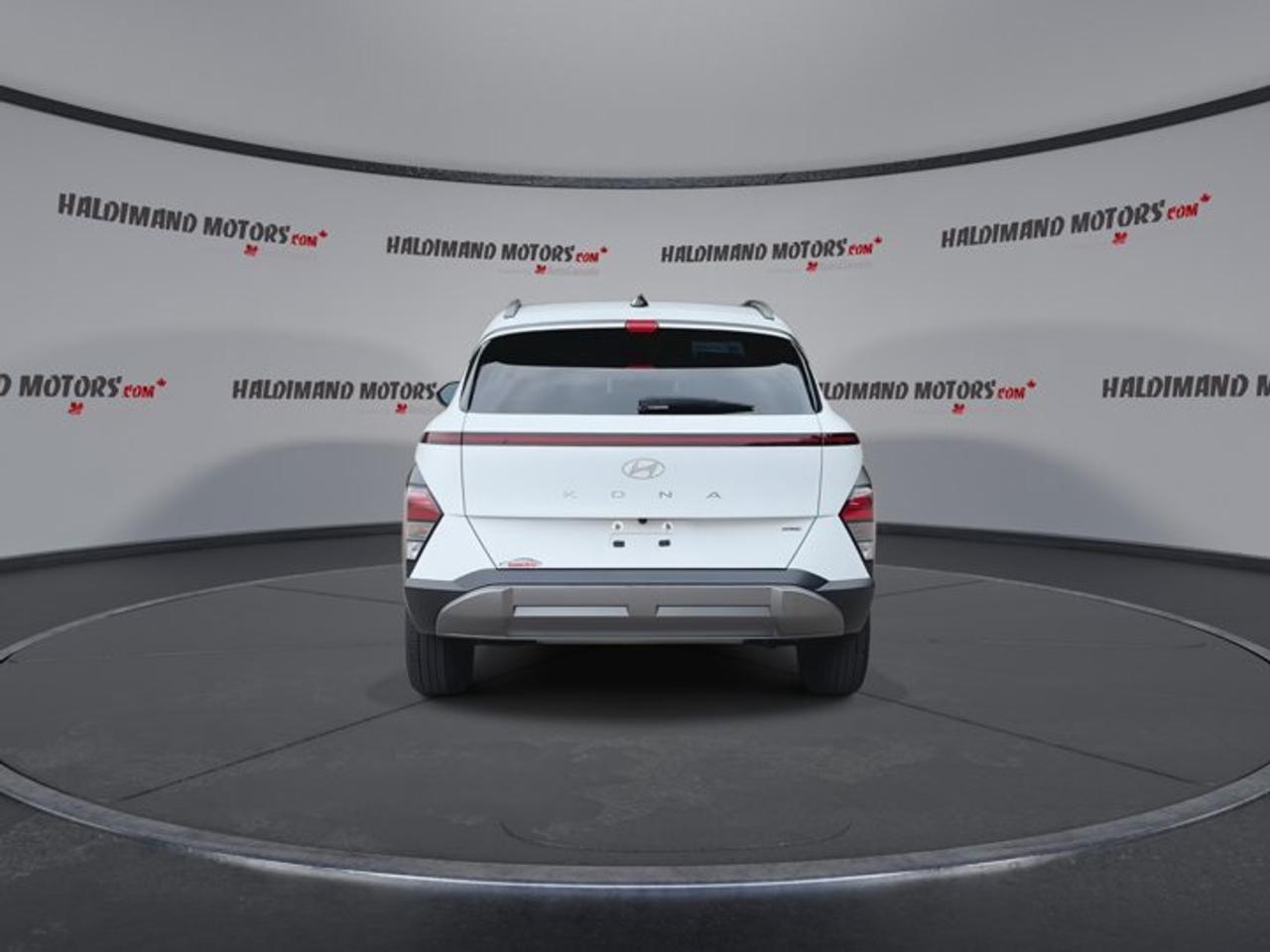 2025 Hyundai KONA Preferred AWD | No Accidents | Leather Seats Photo