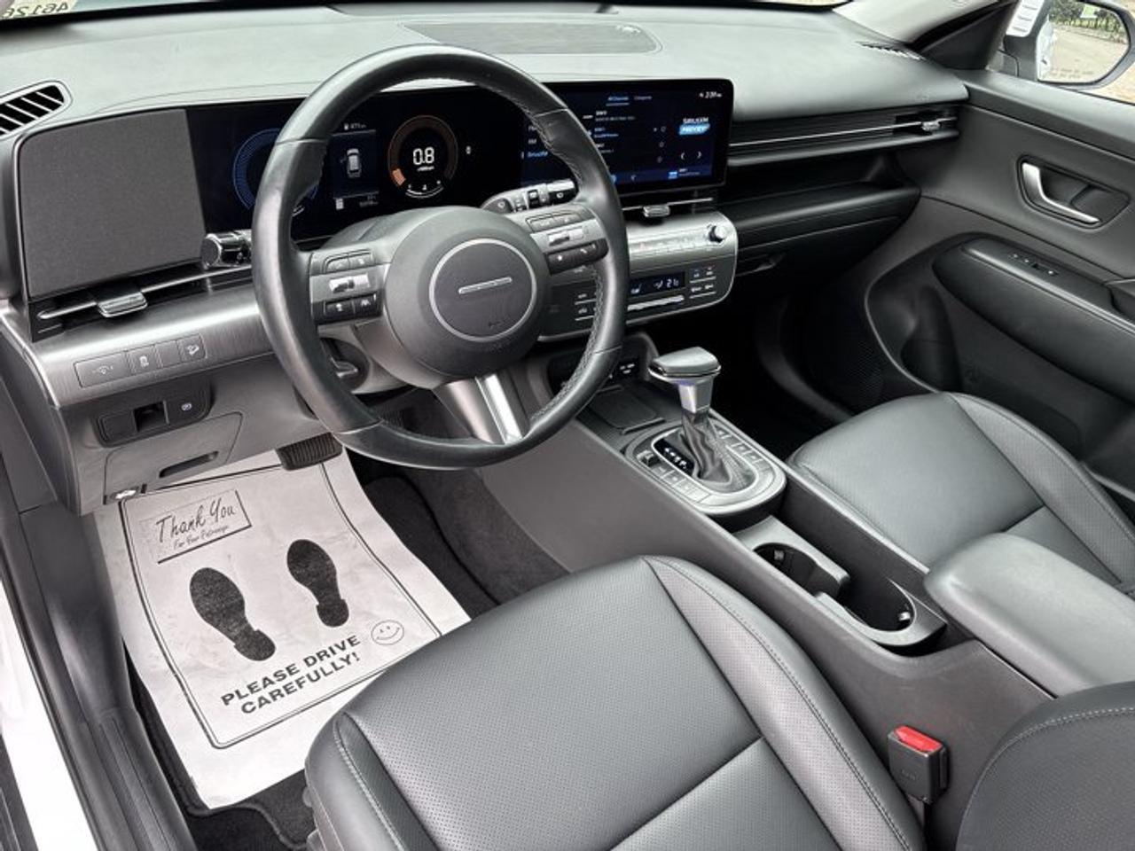 2025 Hyundai KONA Preferred AWD | No Accidents | Leather Seats Photo