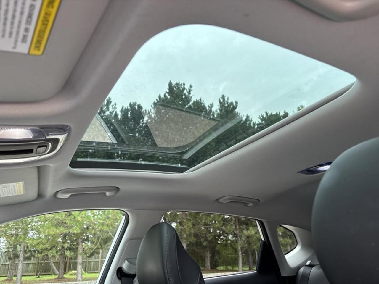 2025 Hyundai KONA Preferred AWD | No Accidents | Leather Seats Photo
