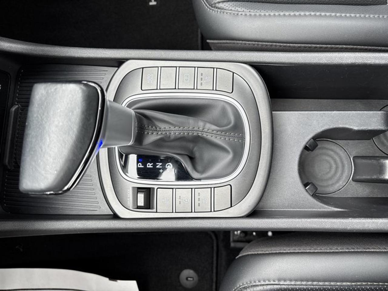 2025 Hyundai KONA Preferred AWD | No Accidents | Leather Seats Photo