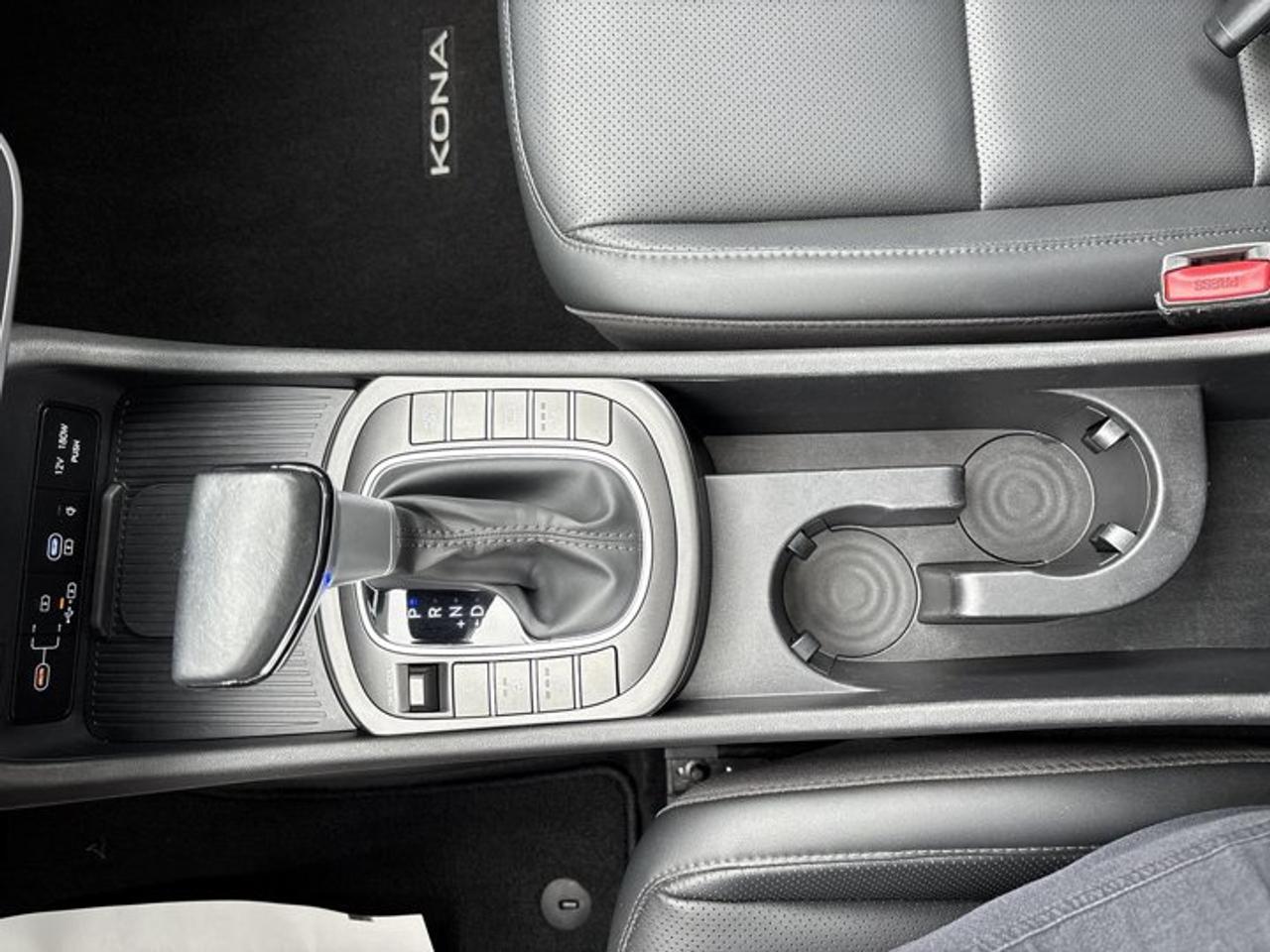 2025 Hyundai KONA Preferred AWD | No Accidents | Leather Seats Photo