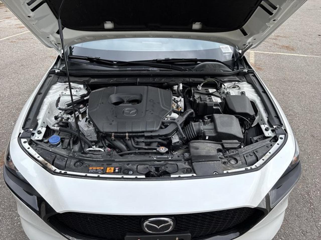 2025 Mazda MAZDA3 Sport GX FWD | No Accidents Photo
