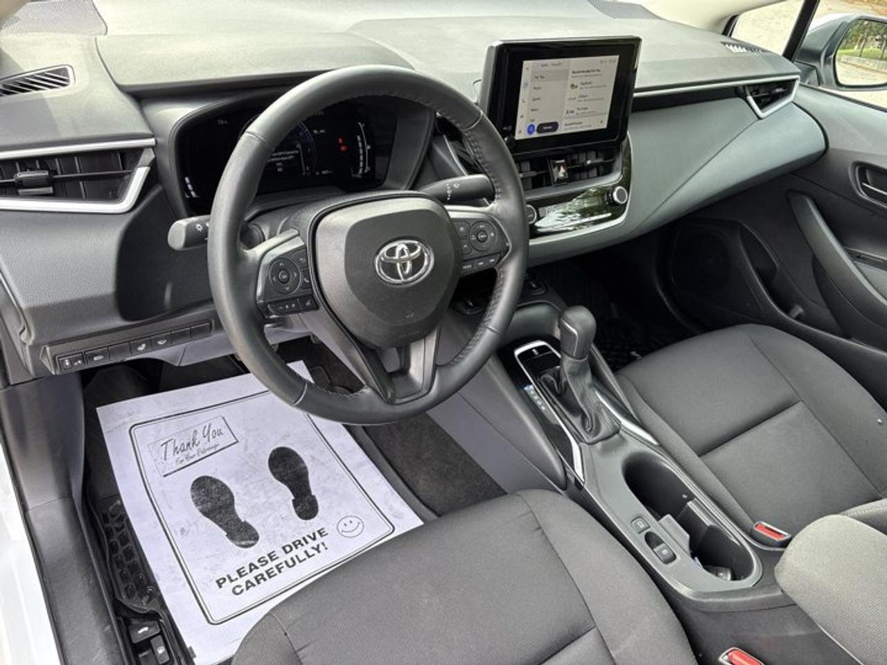 2026 Toyota Corolla LE | Sunroof | Heated Steering Wheel Photo