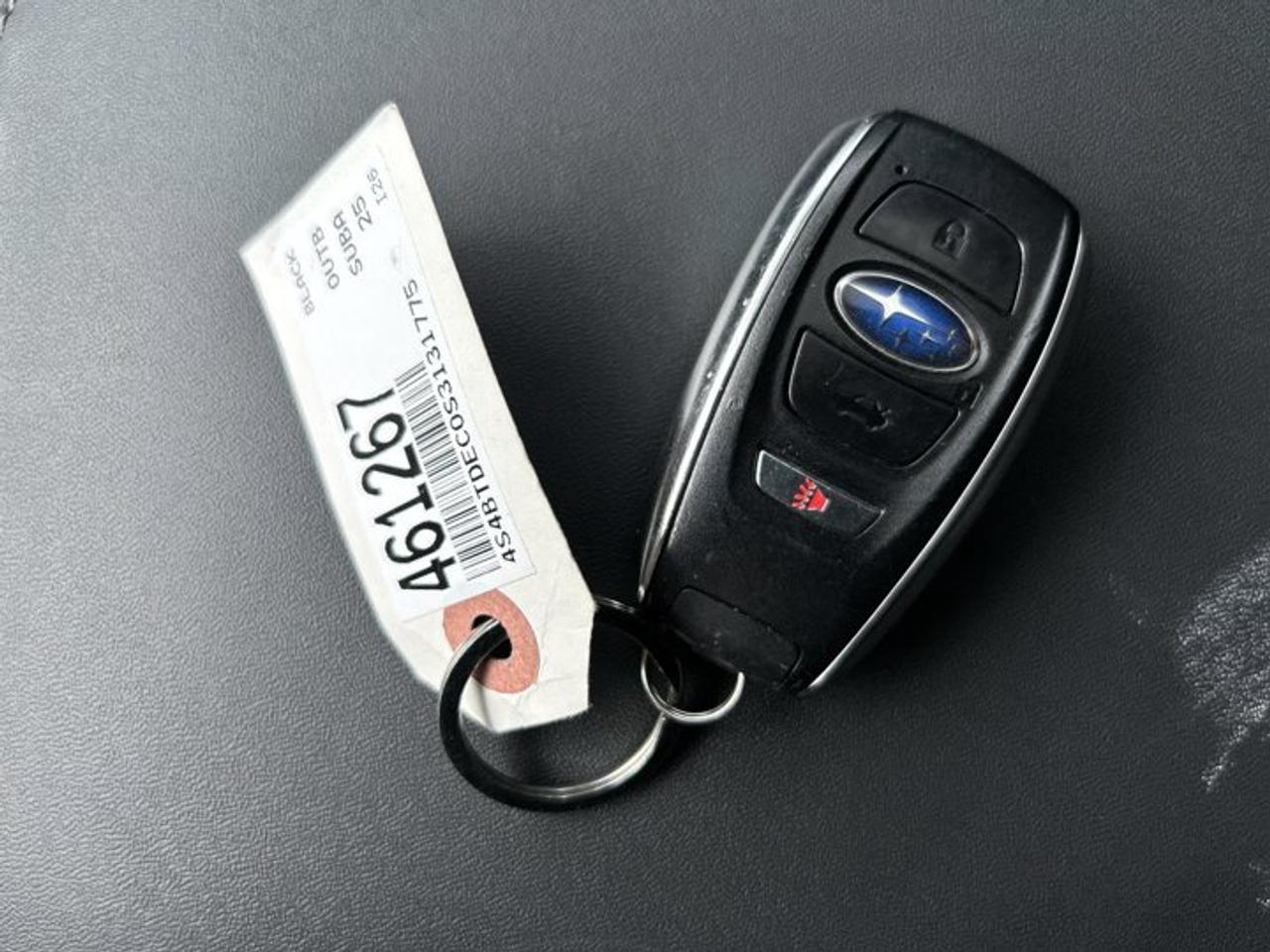 2025 Subaru Outback Touring AWD | No Accidents | Heated Steering Wheel Photo