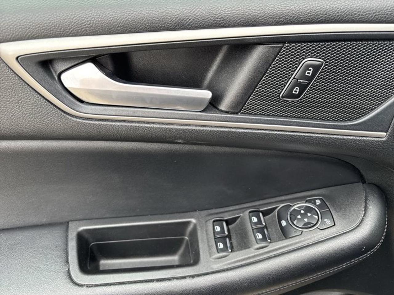 2023 Ford Edge SEL AWD | Leather Seats | Heated Steering Photo