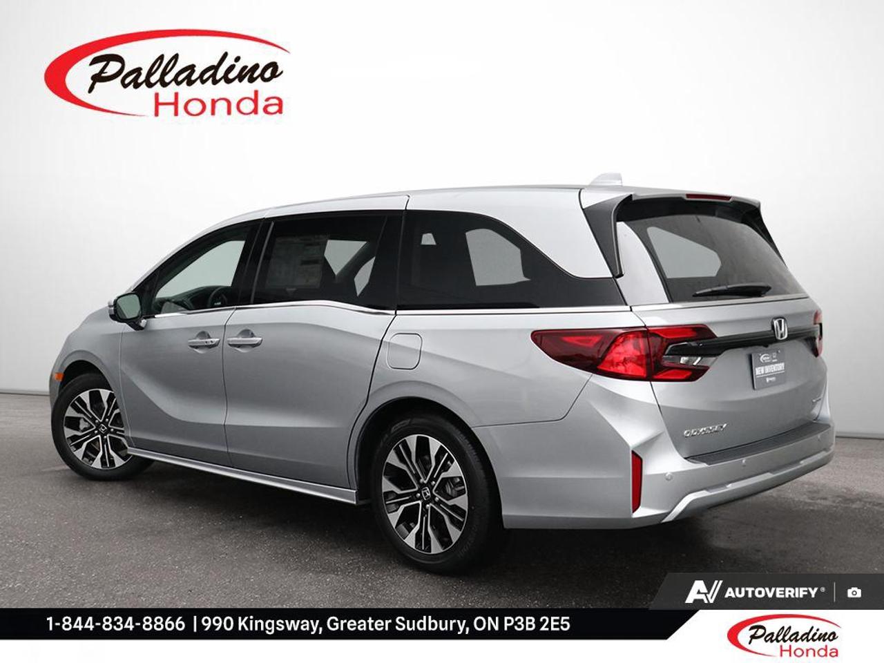 2027 Honda Odyssey Touring Photo