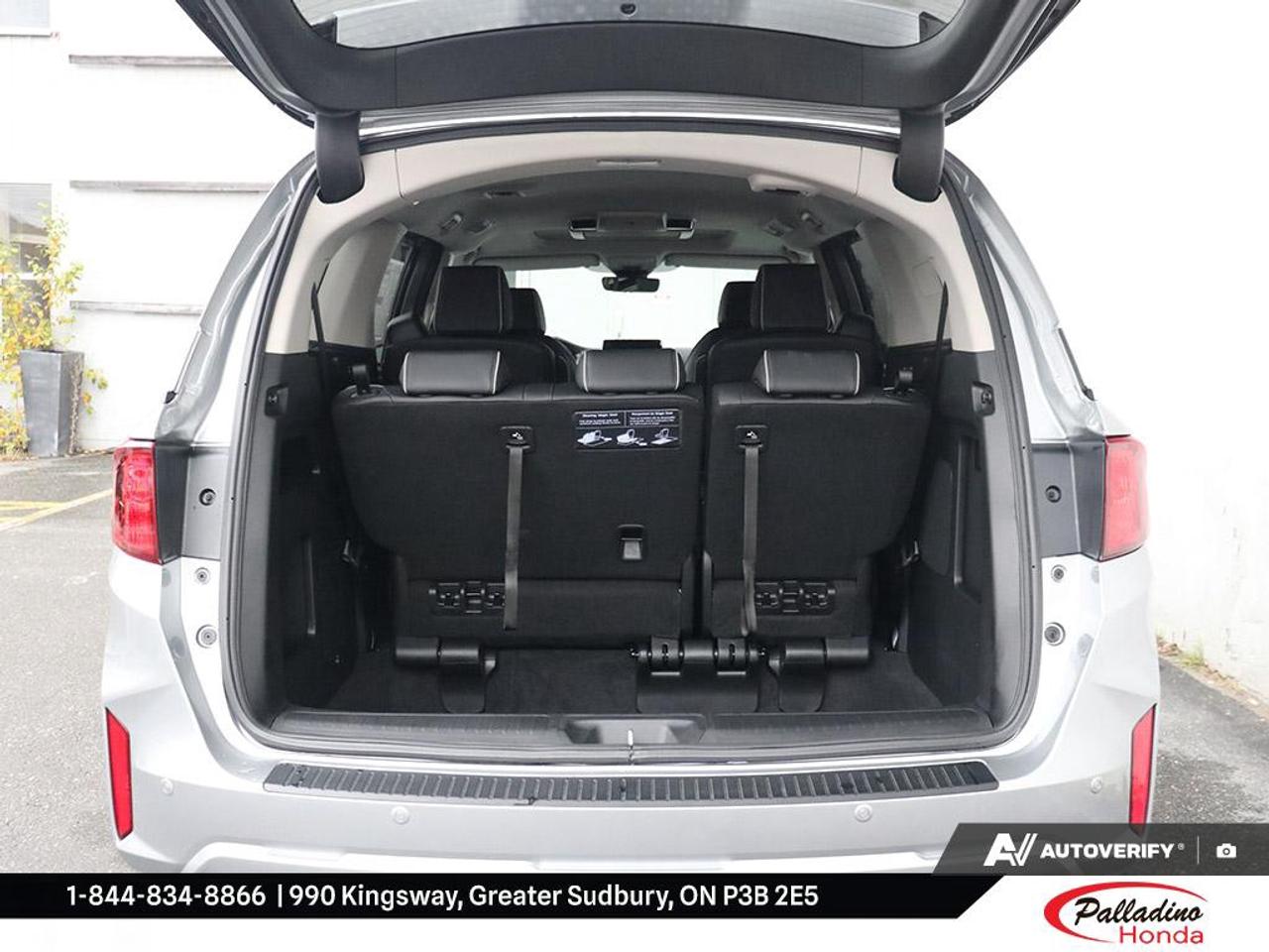 2027 Honda Odyssey Touring Photo