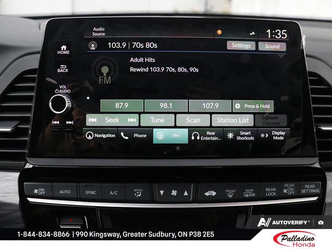 2027 Honda Odyssey Touring Photo