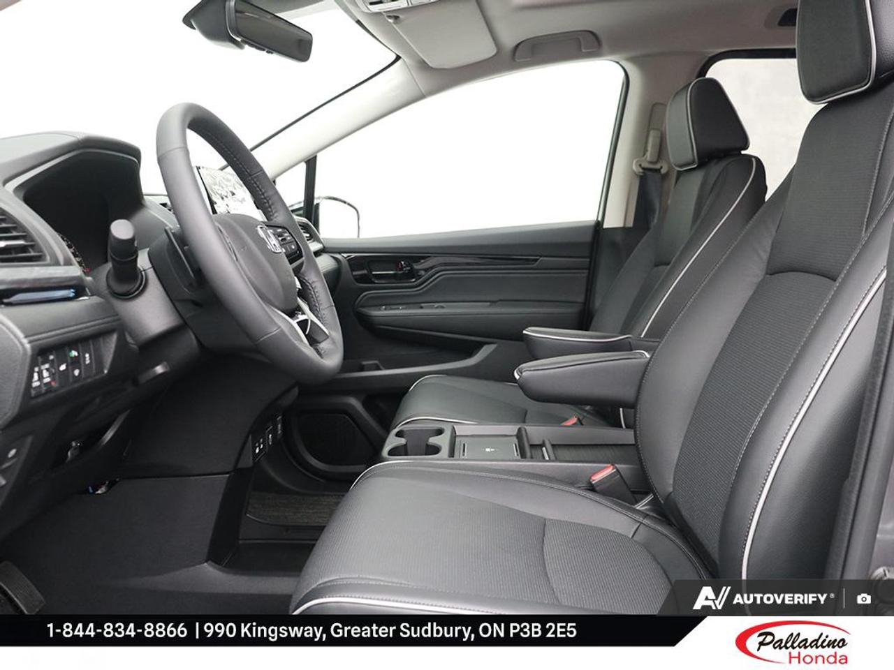 2027 Honda Odyssey Touring Photo