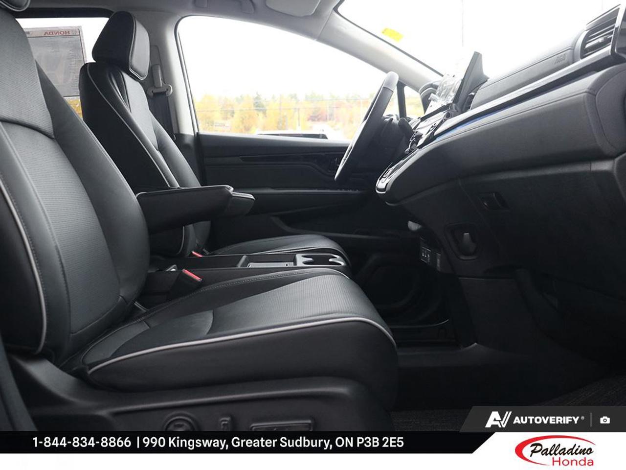 2027 Honda Odyssey Touring Photo