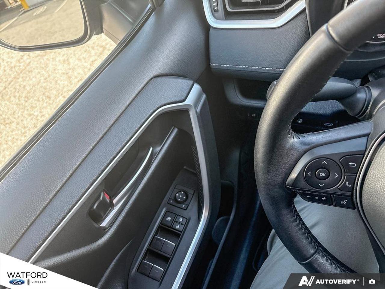 2025 Toyota RAV4 XLE AWD Photo
