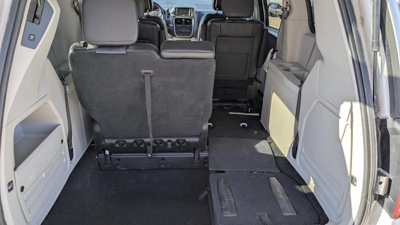 2018 Dodge Grand Caravan Crew Plus Photo