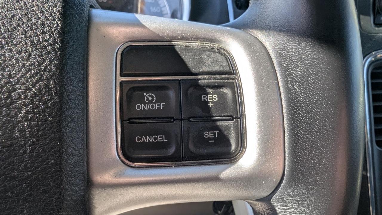 2018 Dodge Grand Caravan Crew Plus Photo