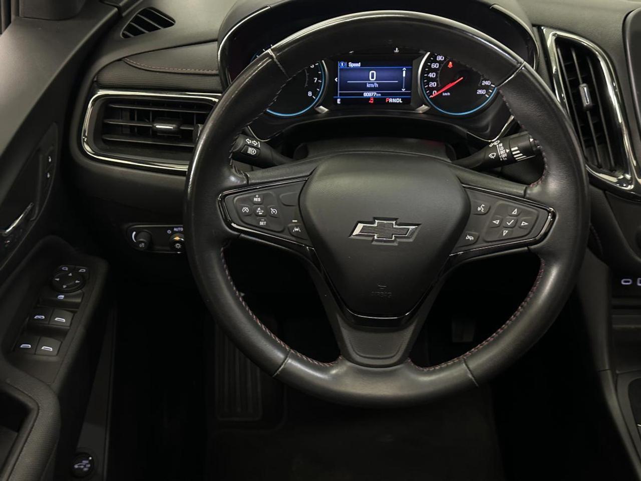 2022 Chevrolet Equinox RS/AWD/PANOROOF/1 OWNER GM LEASE RETURN! Photo