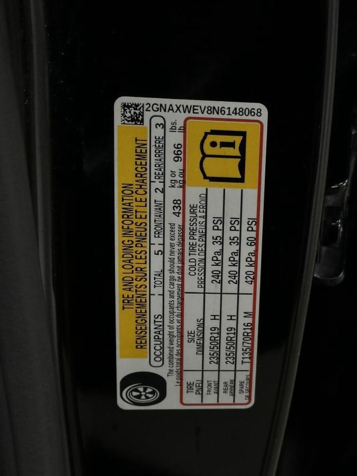 2022 Chevrolet Equinox RS/AWD/PANOROOF/1 OWNER GM LEASE RETURN! Photo