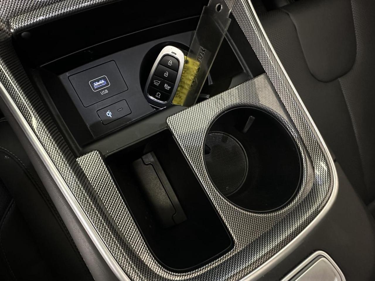 2023 Hyundai Santa Fe HEV Luxury LUXURY/HYBRID/AWD/LEATHER/PANOROOF/NAV/OFF 1 OWNER LEASE! Photo