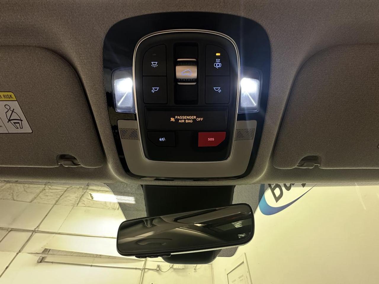2023 Hyundai Santa Fe HEV Luxury LUXURY/HYBRID/AWD/LEATHER/PANOROOF/NAV/OFF 1 OWNER LEASE! Photo