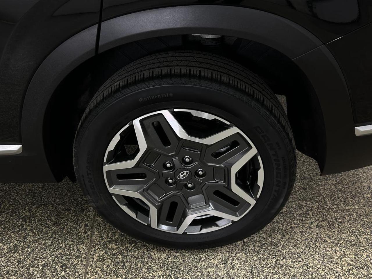 2023 Hyundai Santa Fe HEV Luxury LUXURY/HYBRID/AWD/LEATHER/PANOROOF/NAV/OFF 1 OWNER LEASE! Photo