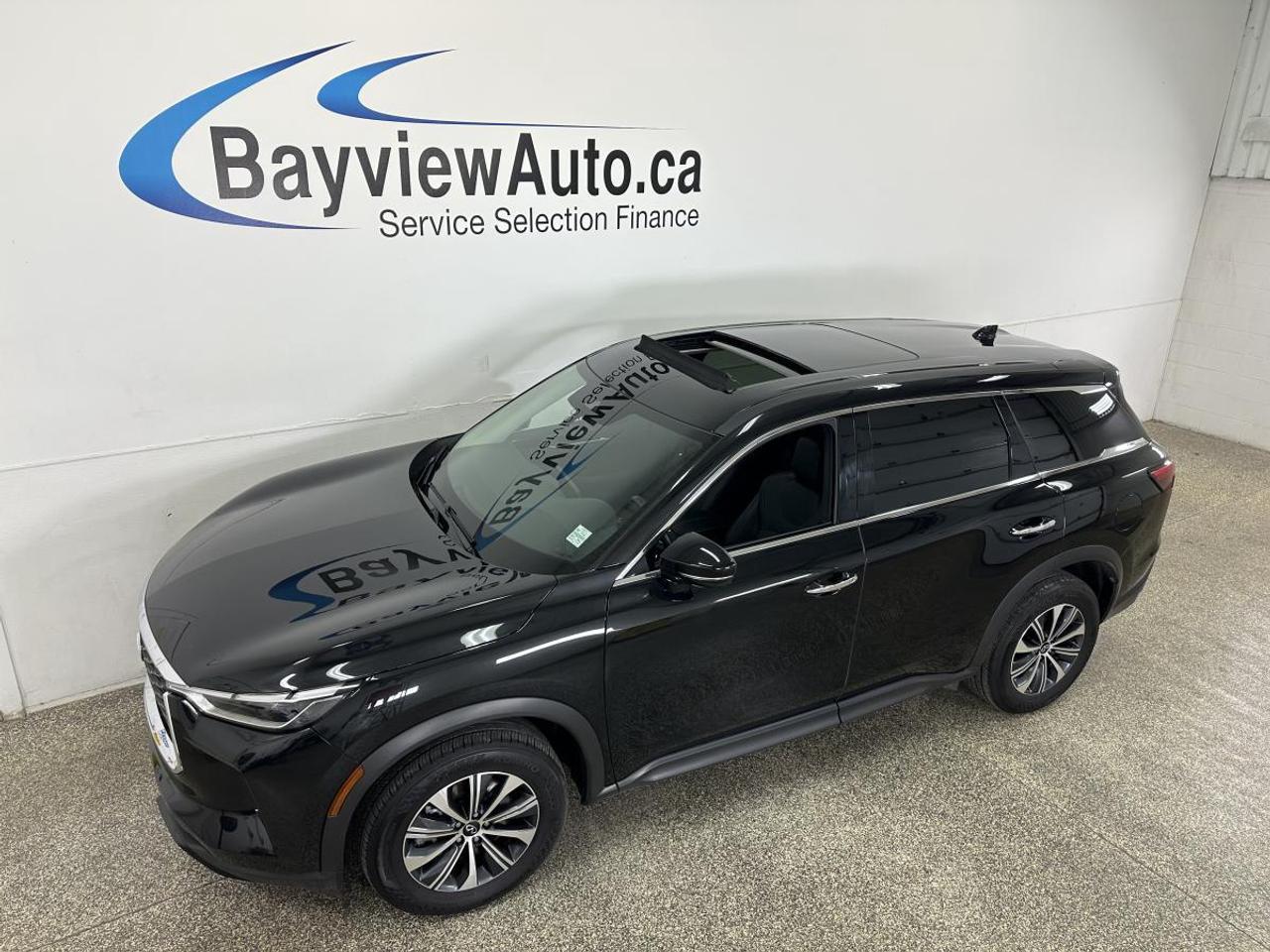 2024 Infiniti QX60 Pure PURE/AWD/7 PASS/LEATHER/PANOROOF/17KM/1 OWNER LEASE RETURN! Photo
